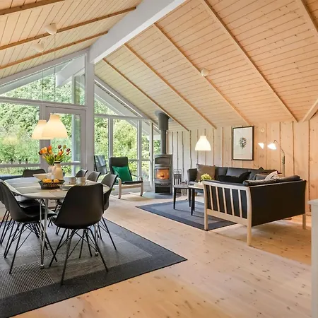 Kaare - 34-2km From The Sea By Interhome 別荘